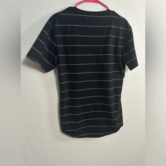 Men’s BYLT drop cut v neck lux tee shirt - Picture 4 of 5